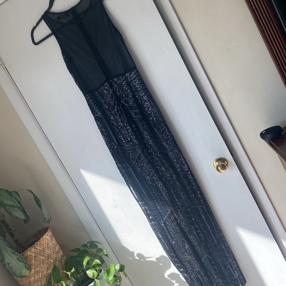 Black sequin jumpsuit size 8 uk. Fits like a 4 small Taylor swift bling party - Picture 6 of 14